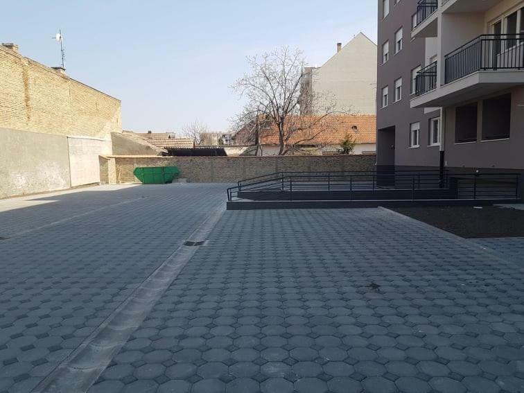 Lux Apartment Sanja 1 苏博蒂察 外观 照片